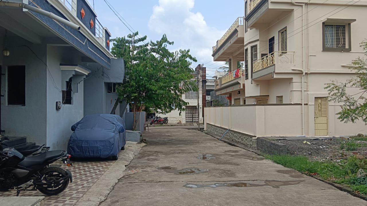 2 BHK Individual House for Sale in Radhai Niwas, Bank colony Dharashiv, Dharashiv — photo 3