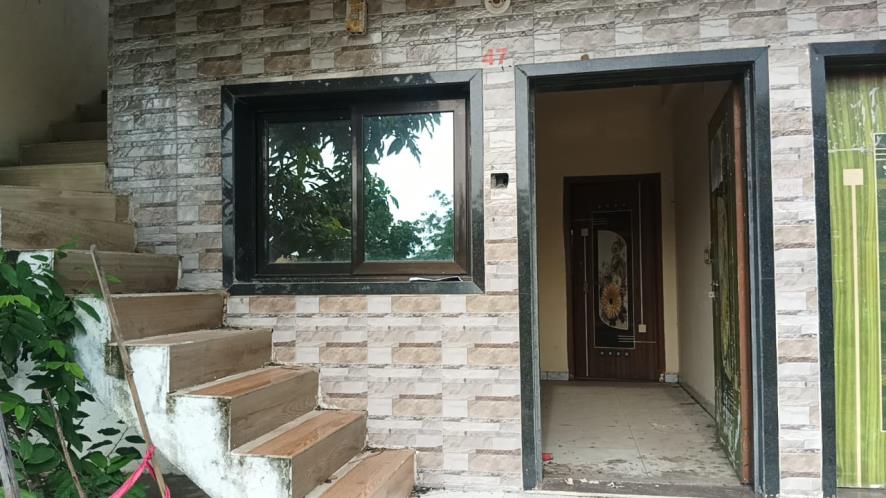 Individual House for Sale in Palsana, Baben — photo 4
