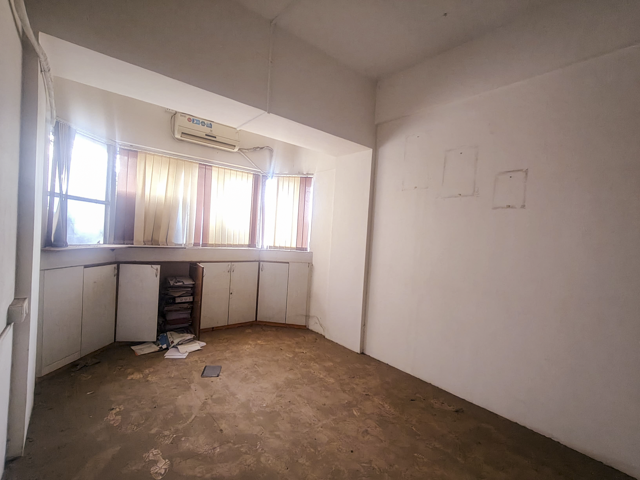 Shops for Sale in Pune — photo 2