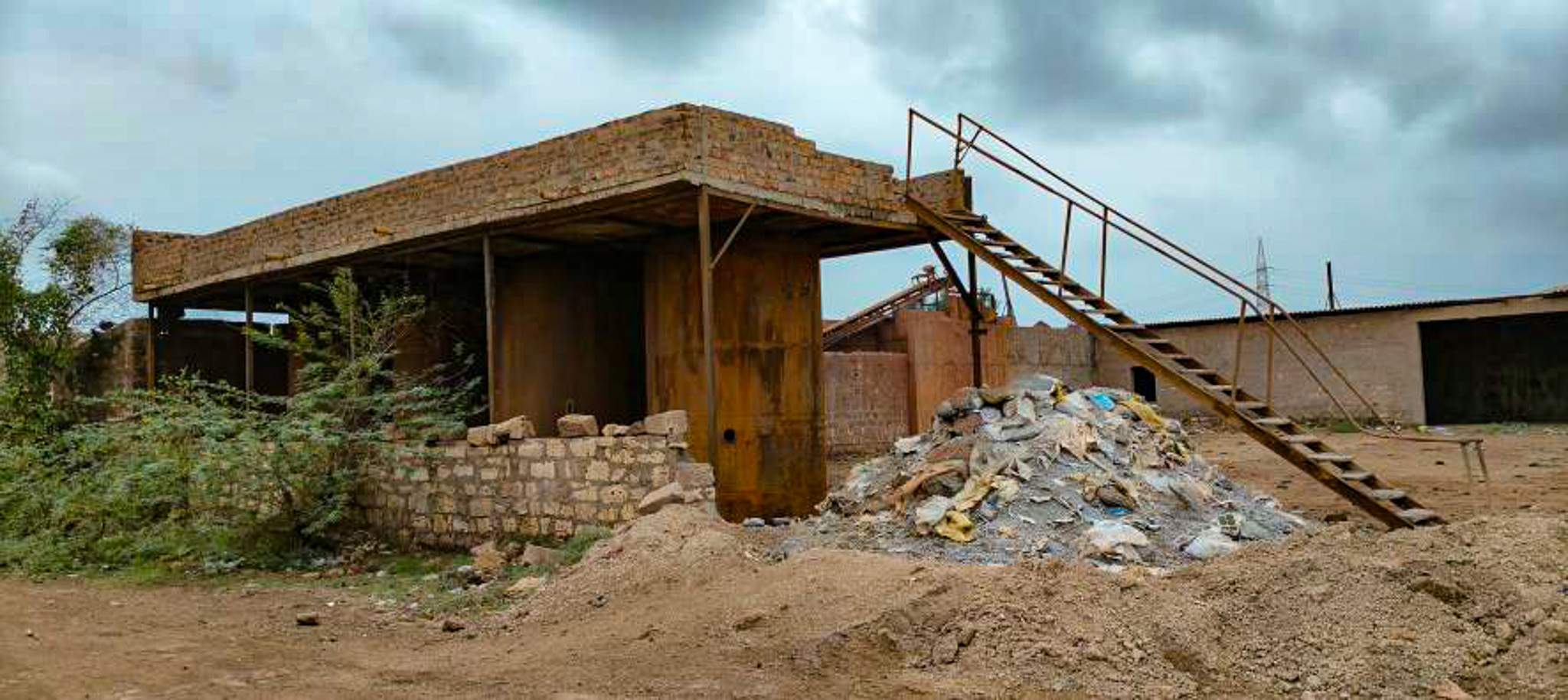 Industrial Plot with Factory Building for sale in Semi Urban Bhatiya — photo 12