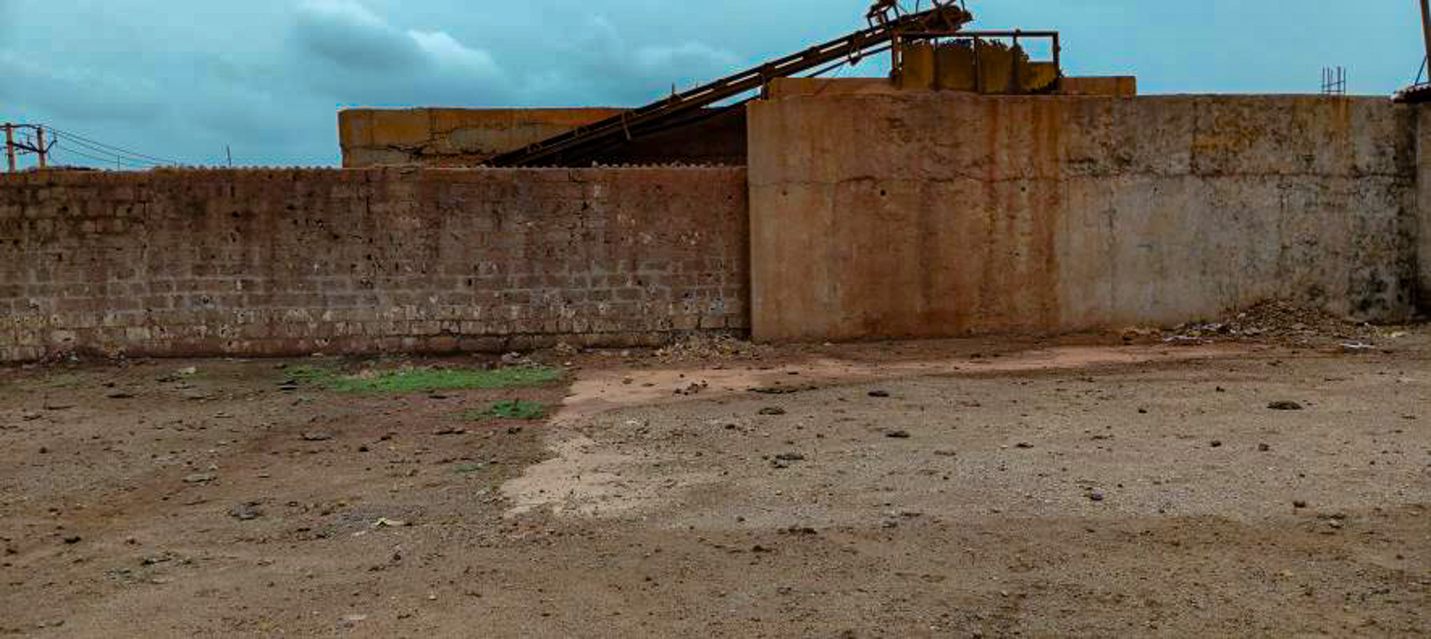 Industrial Plot with Factory Building for sale in Semi Urban Bhatiya — photo 8