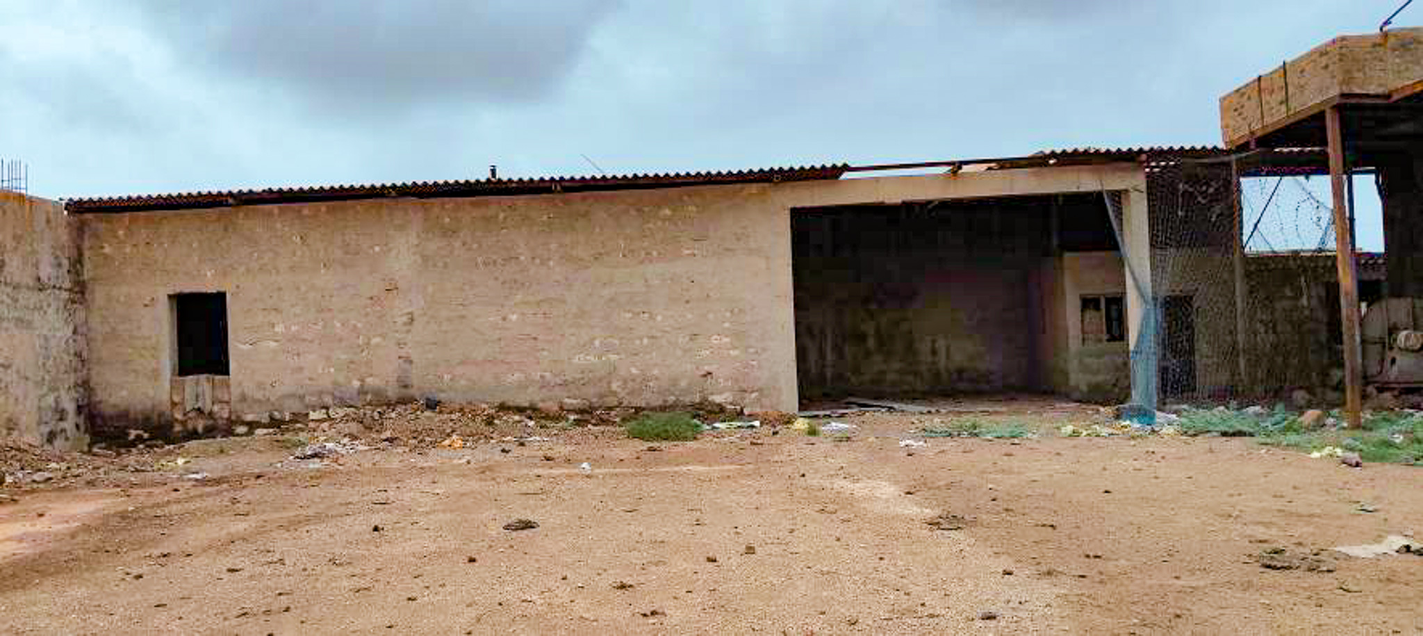 Industrial Plot with Factory Building for sale in Semi Urban Bhatiya — photo 9