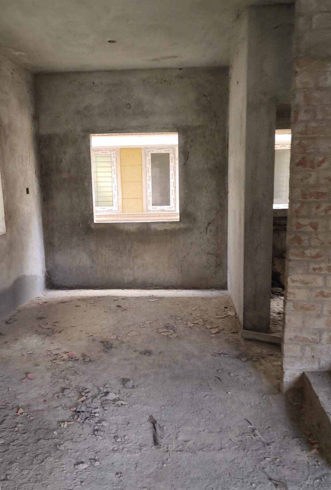 900 square feet Individual House for sale in ENGINEERS PARK CITY, UMAYALPARANCHERI Chennai — photo 2