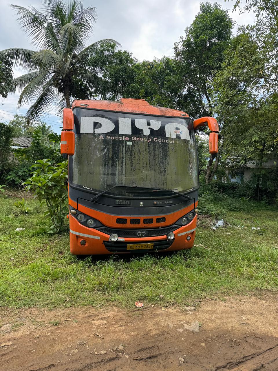Tata Magna 36+D PB ,LPO1623/62 Bharat Stage IV with registration No.KL 40 R7942 for sale in PERUMBAVOOR Perumbavoor — photo 1
