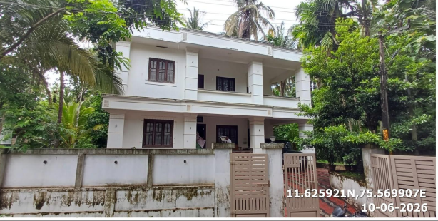 216.47 square meter Individual House for sale in chorode Vadakara — photo 1