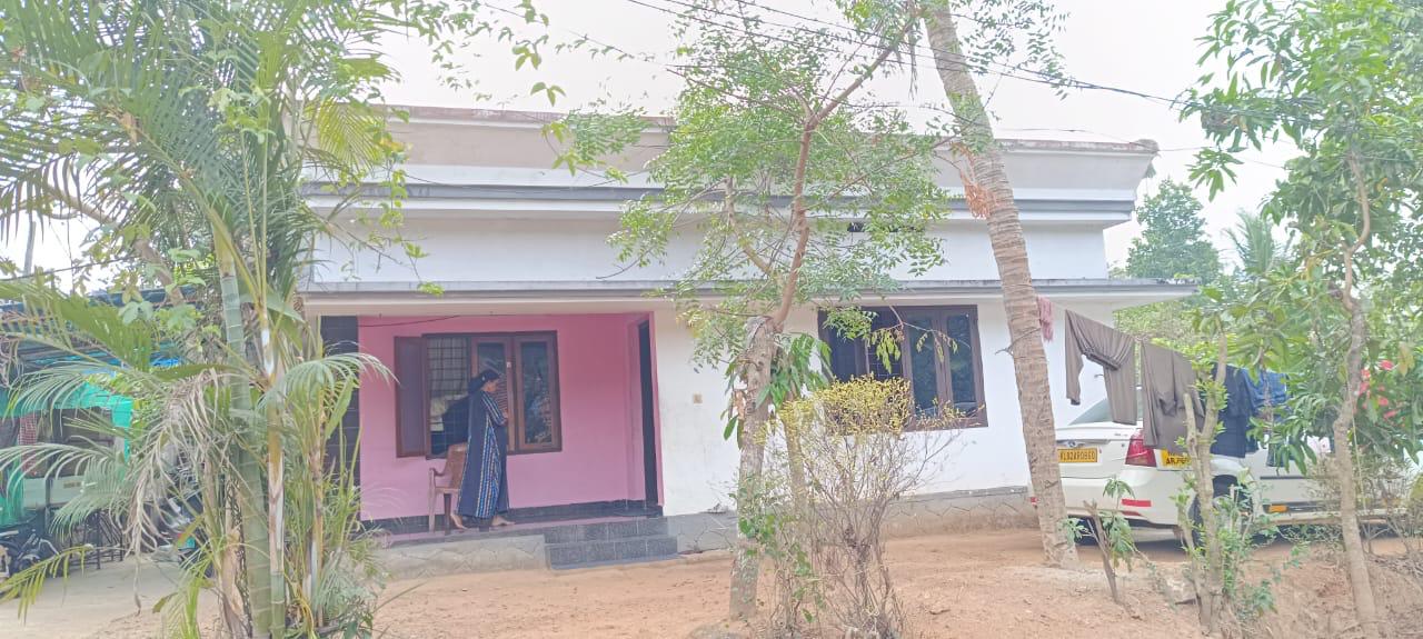 1200 square feet Individual House for sale in ALUVA Edathala — photo 4