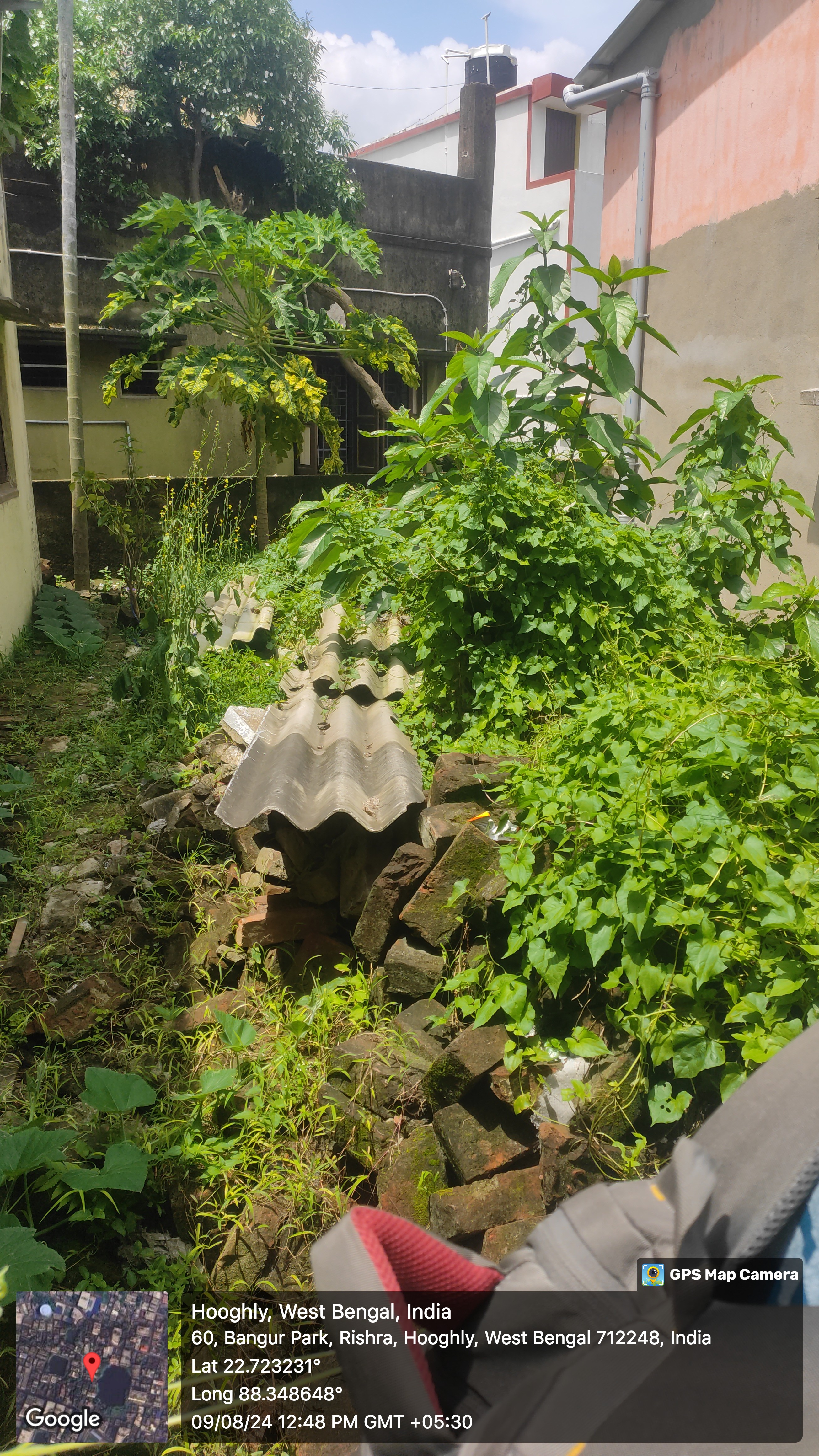 Plot for sale in WARD NO 9 OF RISHRA MUNICIPALITY Konnagar