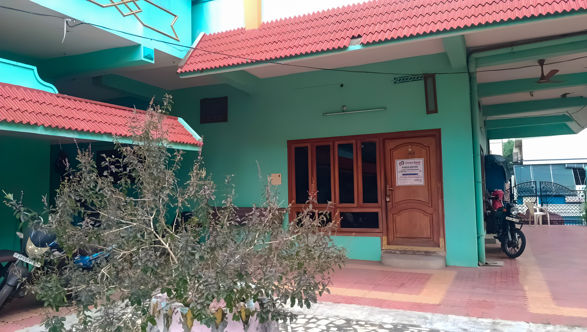 514.5 square yard Individual House for sale in KADIAM Rajamahendravaram — photo 1
