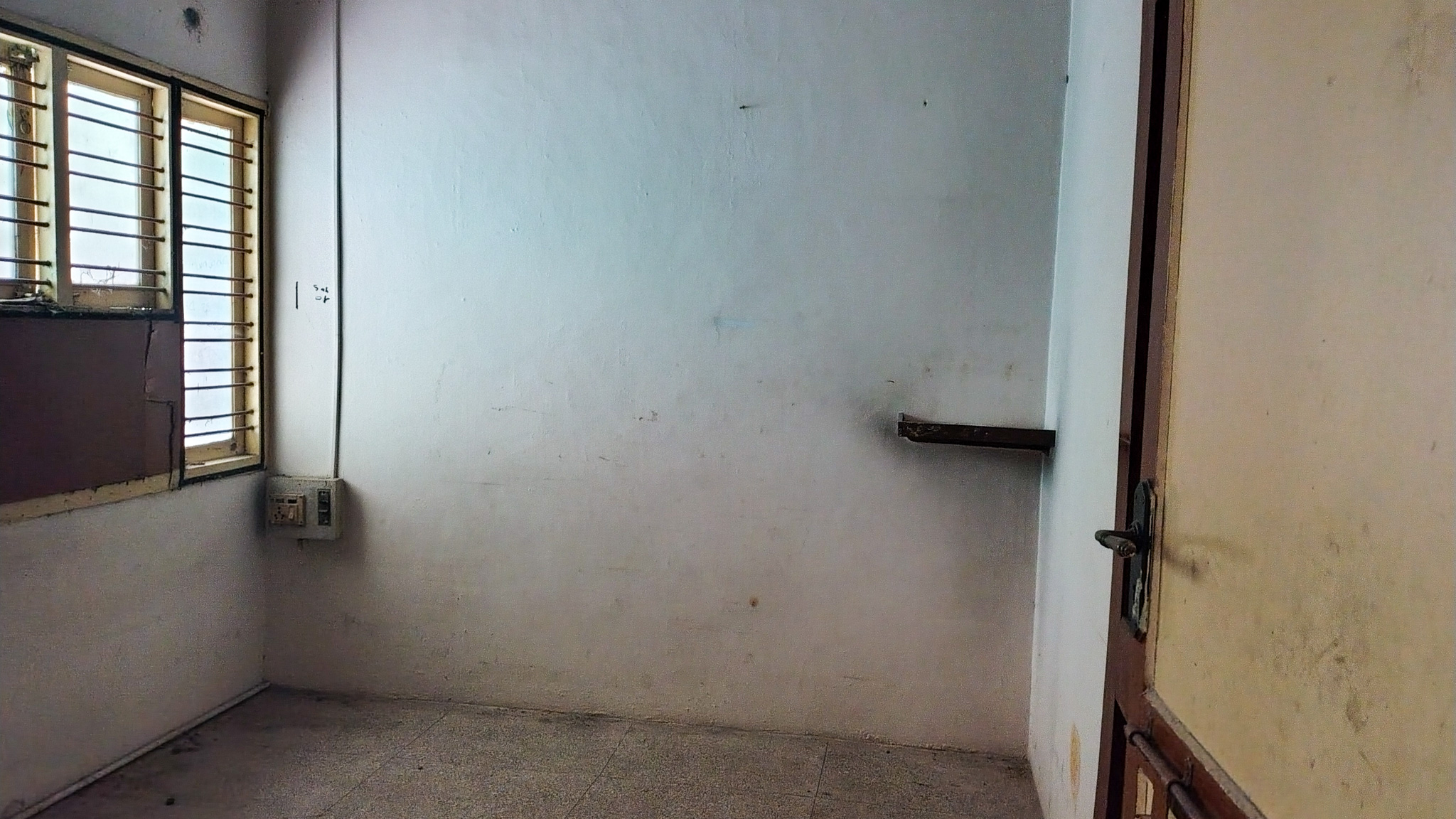 2 BHK Flat for sale in APARNA APARTMENT, VIJAYAWADA, RAMAVARAPPADU Vijayawada — photo 4