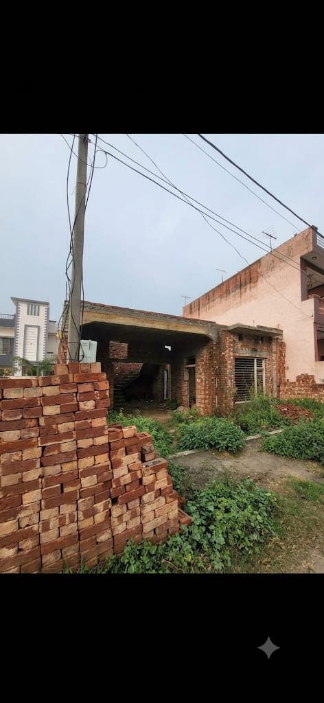 218 square yard Individual House for sale in vishkarma colony , akhara road ,sirhind  tehsil & district Fatehgarh Sahib Sirhind Fatehgarh Sahib — photo 1