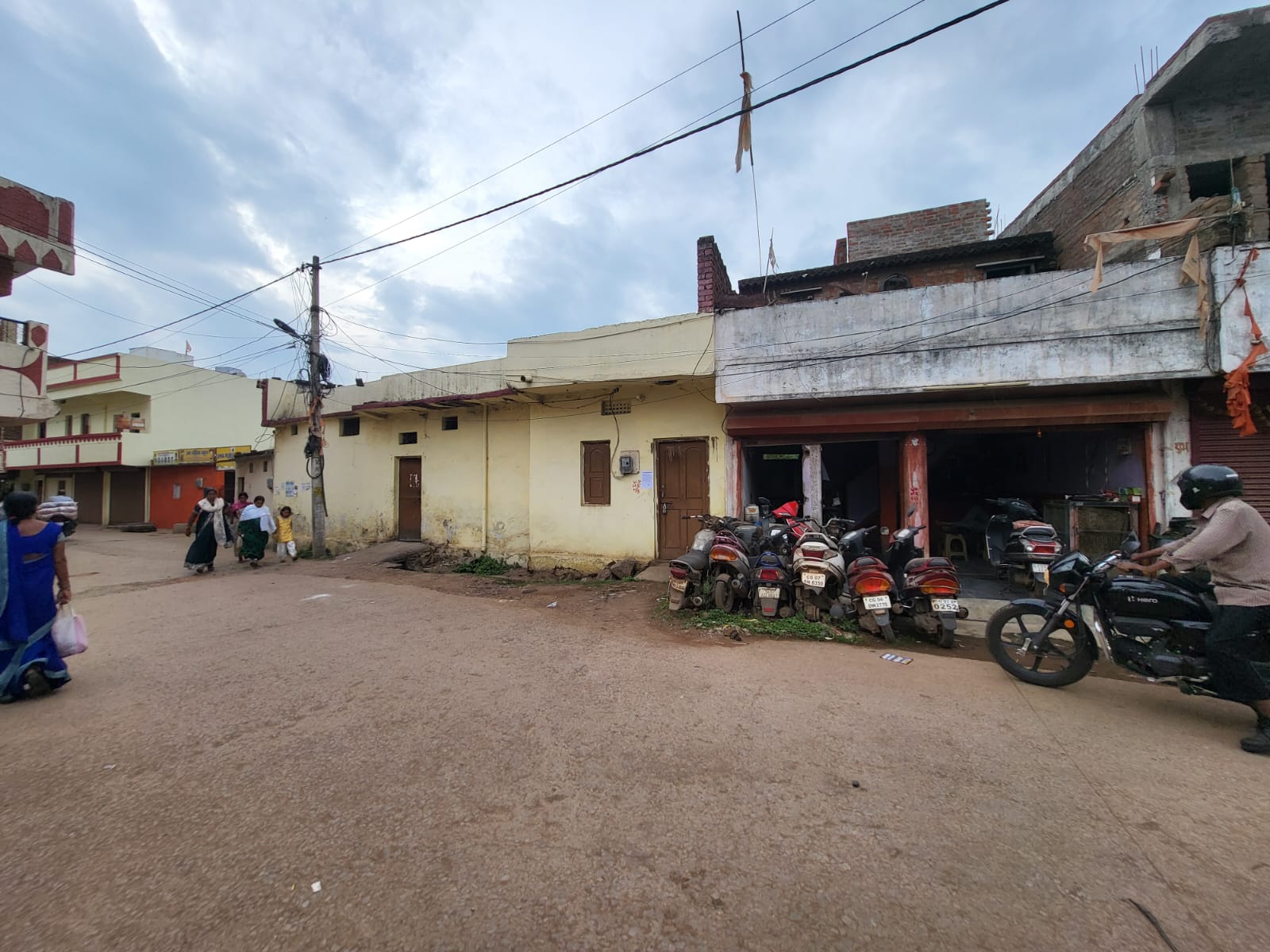 427.35 square feet Individual House for sale in Bhilai — photo 2