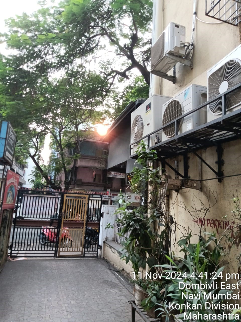 875 square feet Flat for sale in Kalyan — photo 1