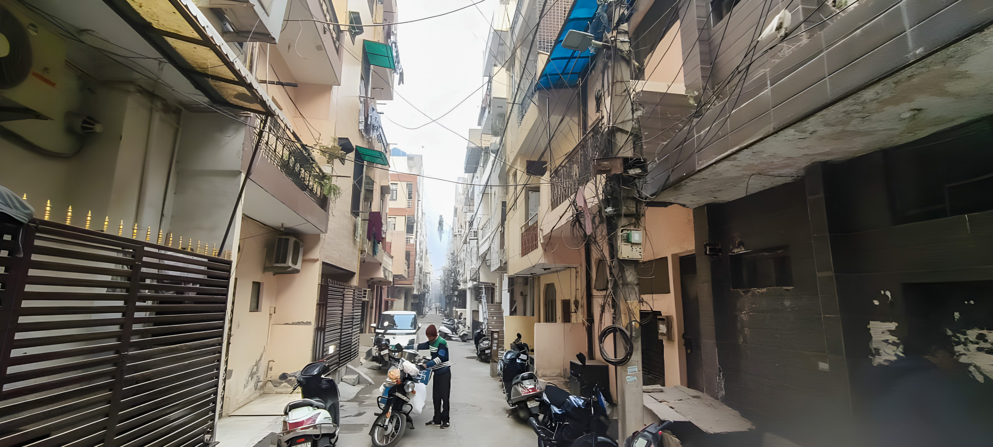 904 square feet Individual House for sale in New Delhi — photo 3