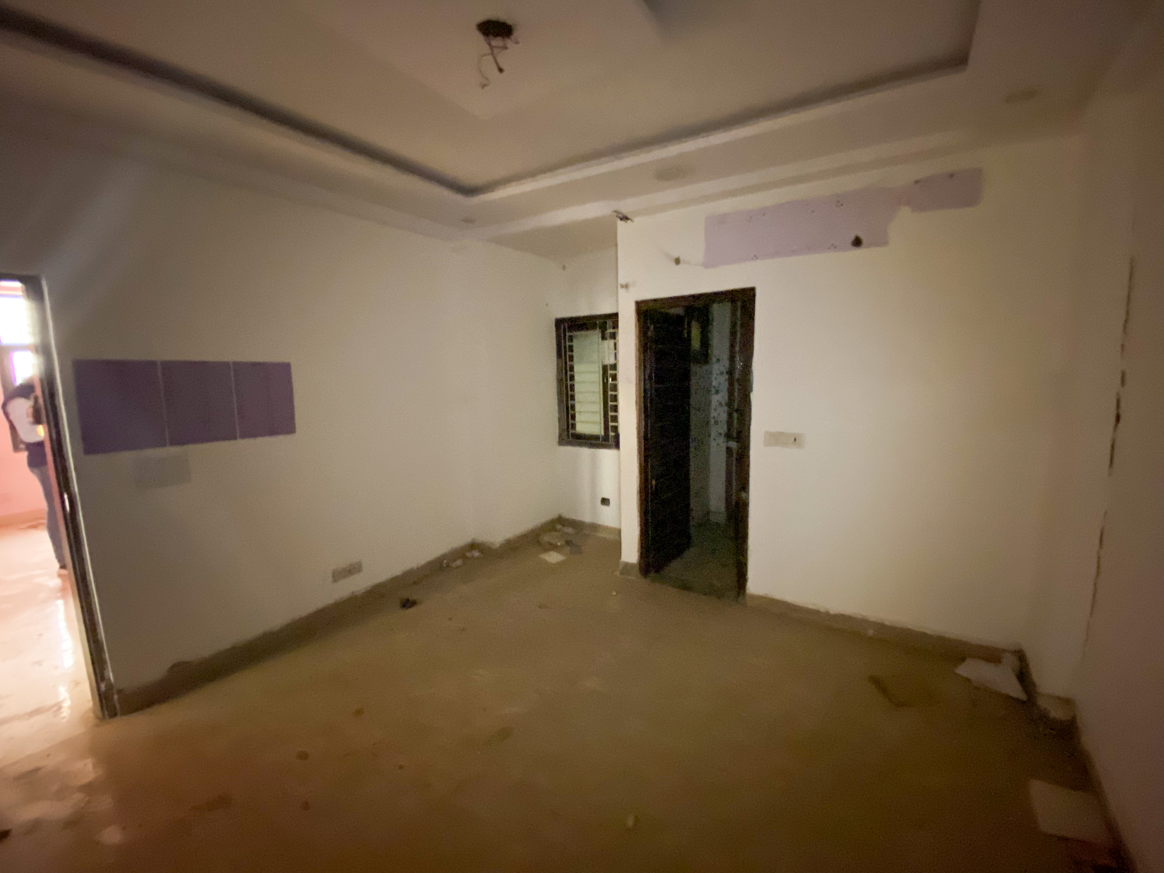 Flat for sale in Mohan Garden, Uttam Nagar, New Delhi New Delhi — photo 14