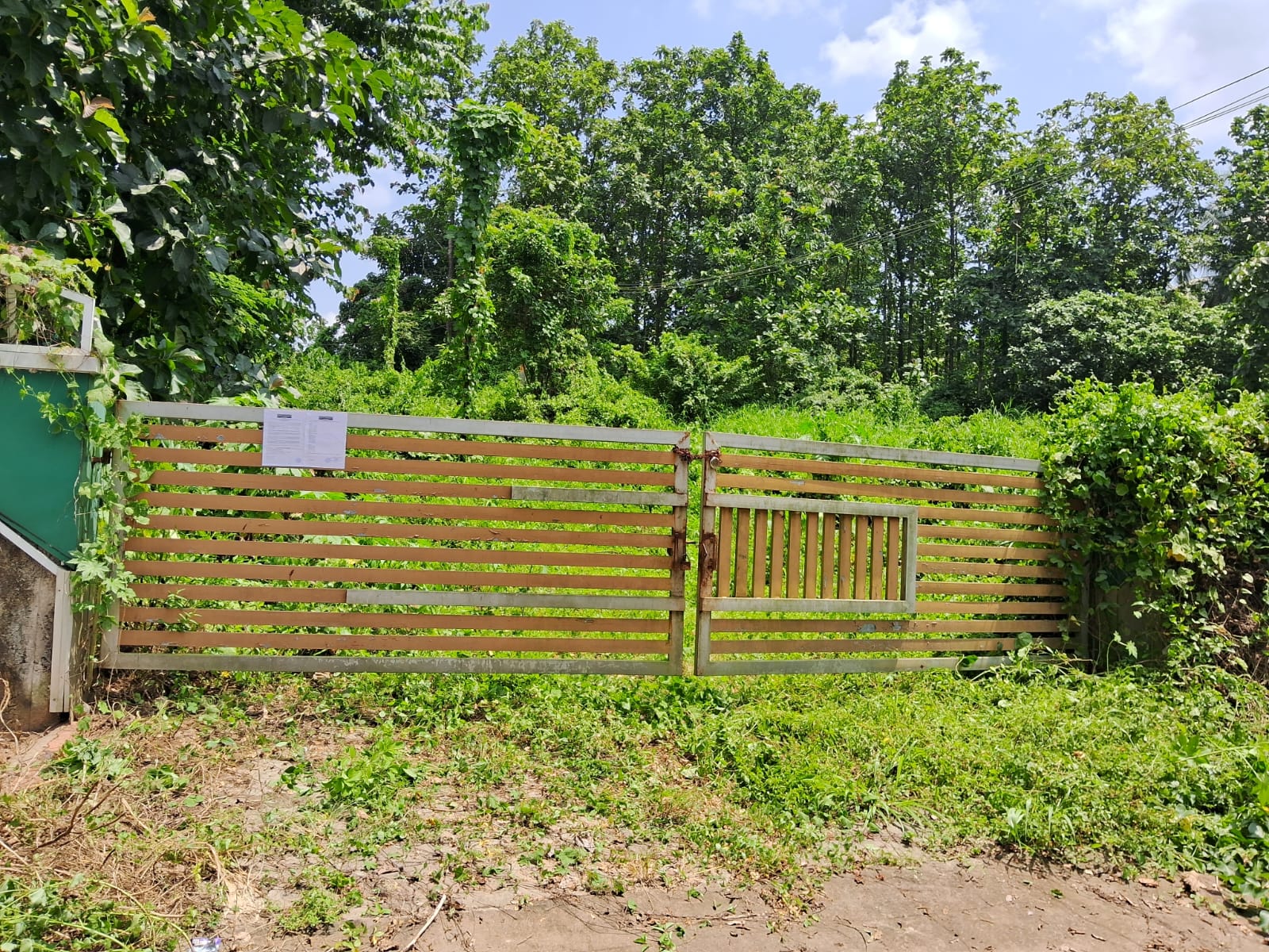 Plot for sale in Killannur — photo 1
