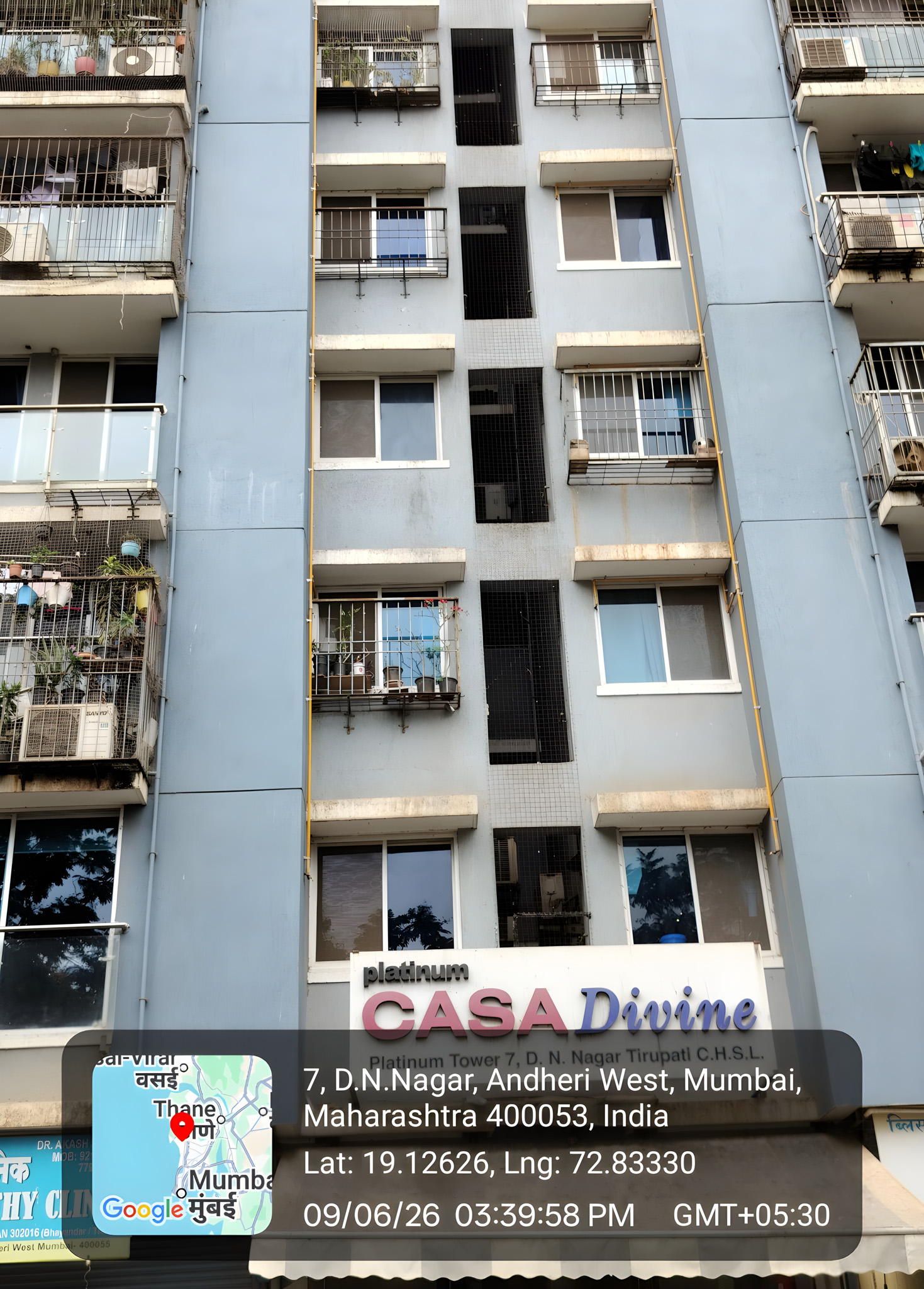 1 BHK Flat for sale in Platinum tower, D N NAGAR Mumbai — photo 1