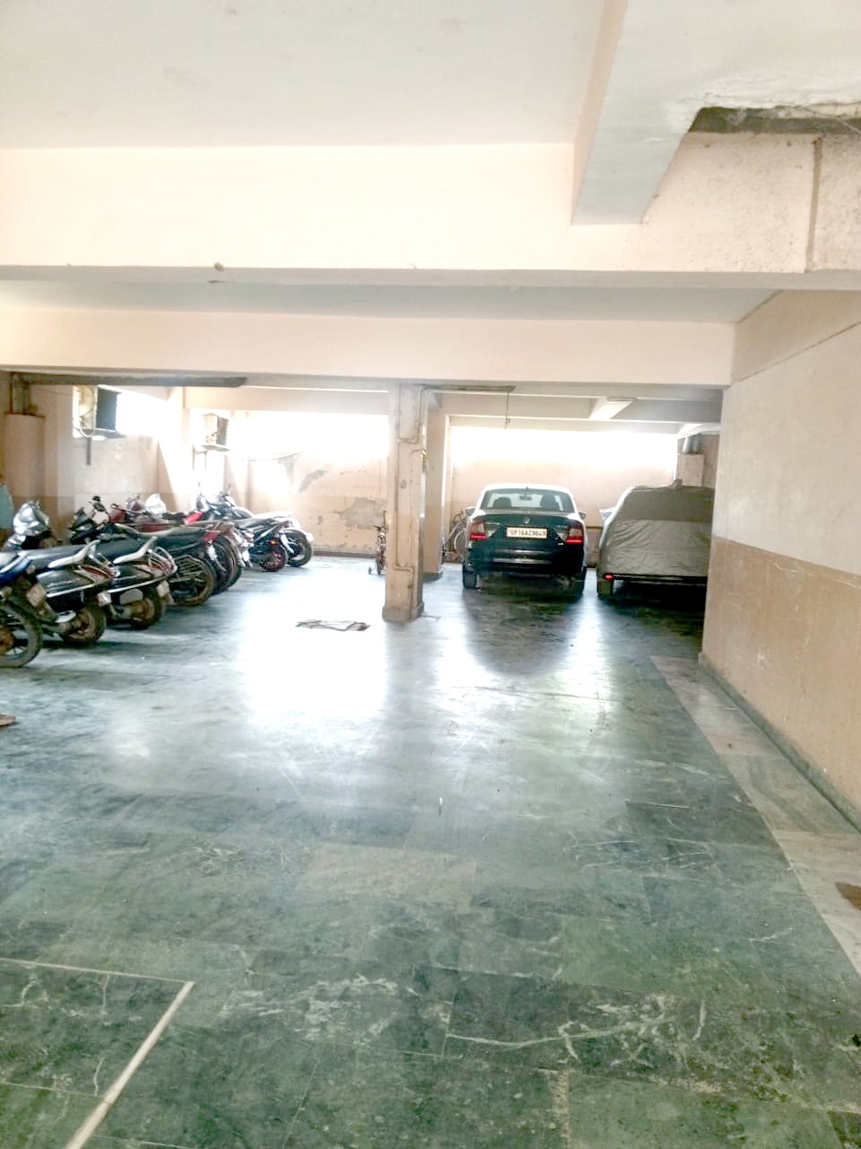 Flat for sale in Aligarh — photo 4