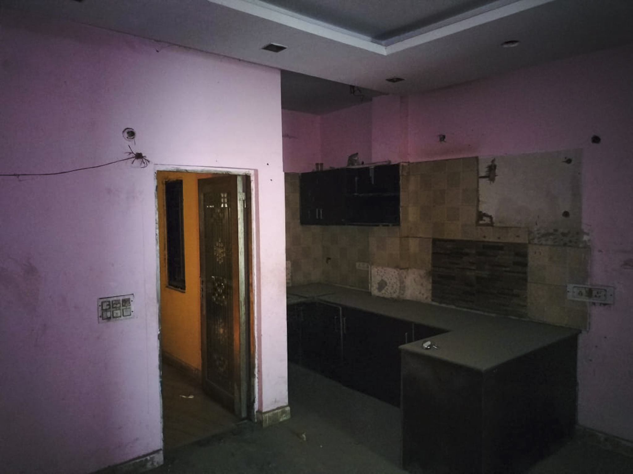 450 square feet Flat for sale in New Delhi — photo 7