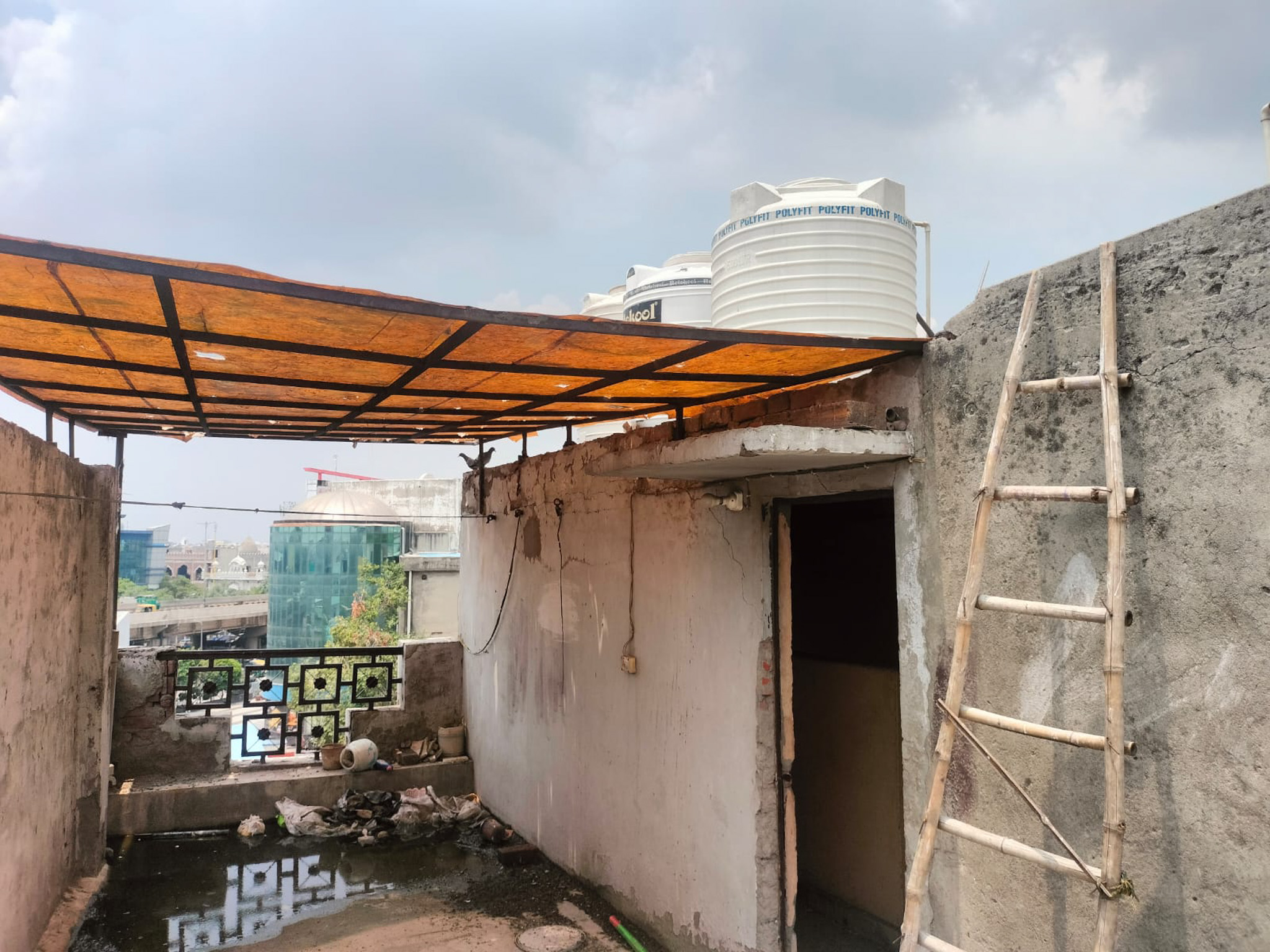 369 square feet Flat for sale in New Delhi — photo 3