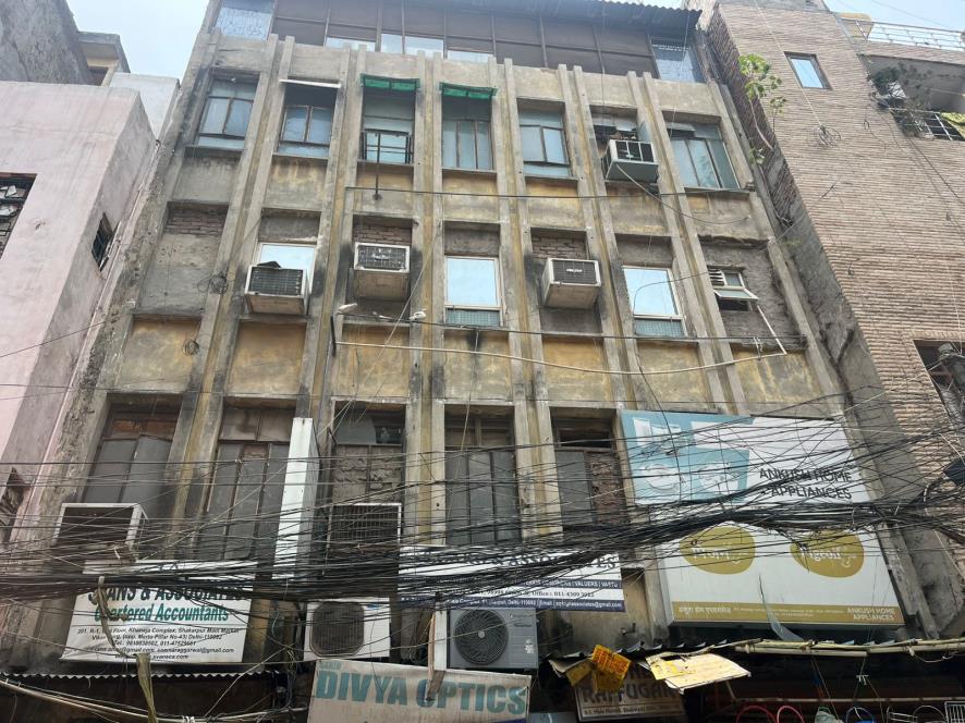 Shops for sale in commercial area shop New Delhi — photo 3