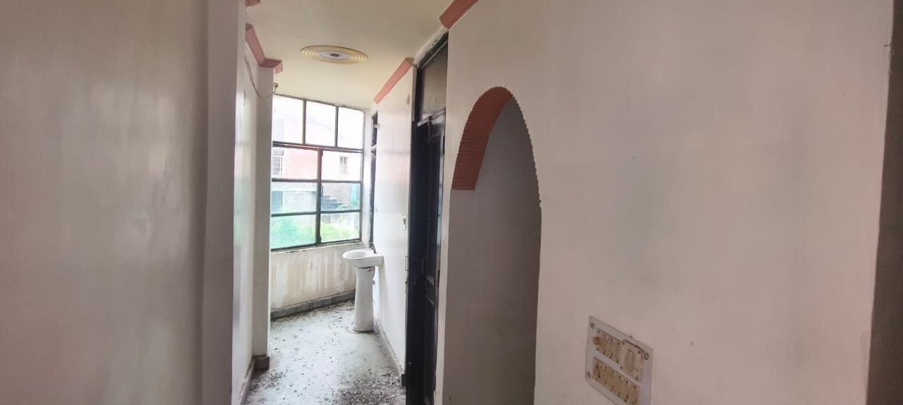 Flat for sale in New Delhi — photo 8