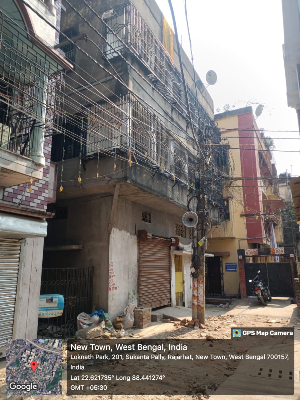 Flat for sale in Lane Beside Chinar Park Aminia Restaurant Bus Stop Chinar Park New Town — photo 4