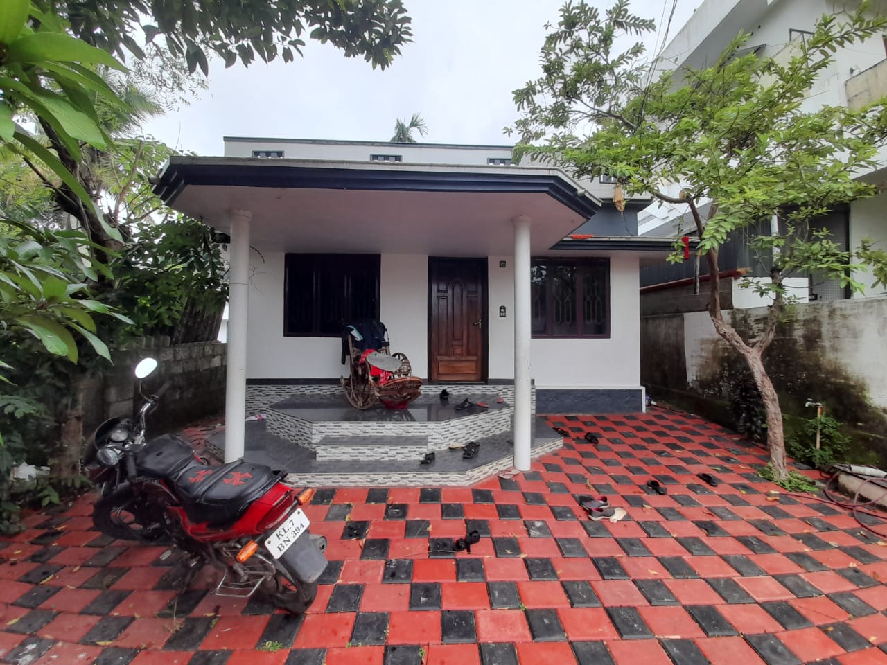 Individual House for sale in Aluva — photo 1