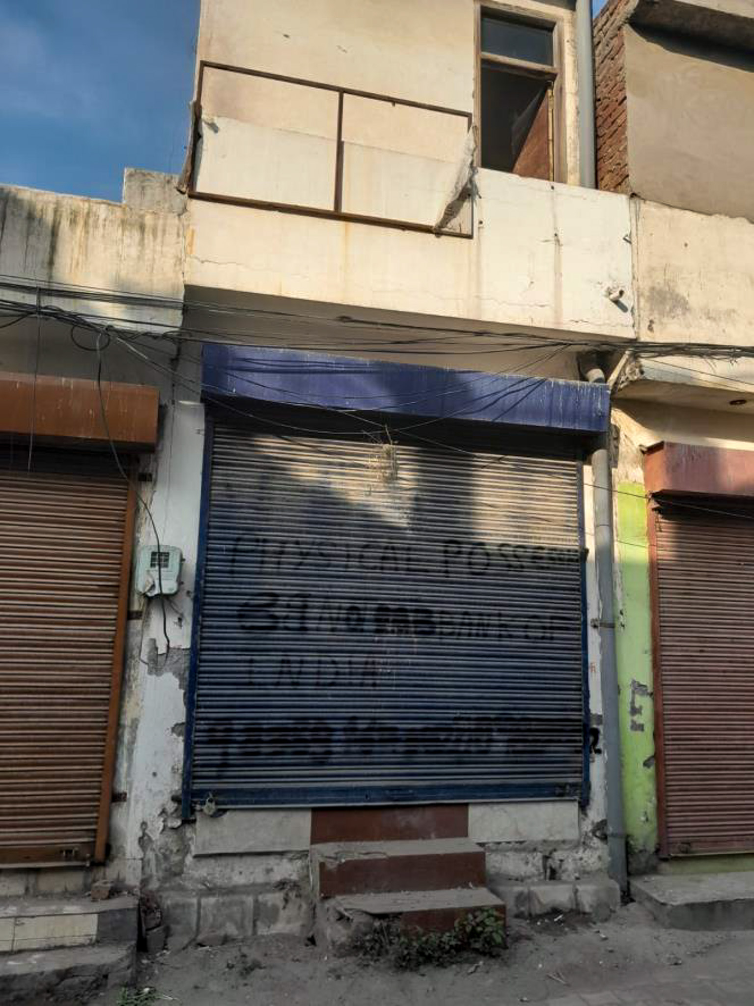16.66 square yard Shops for sale in Ludhiana — photo 1