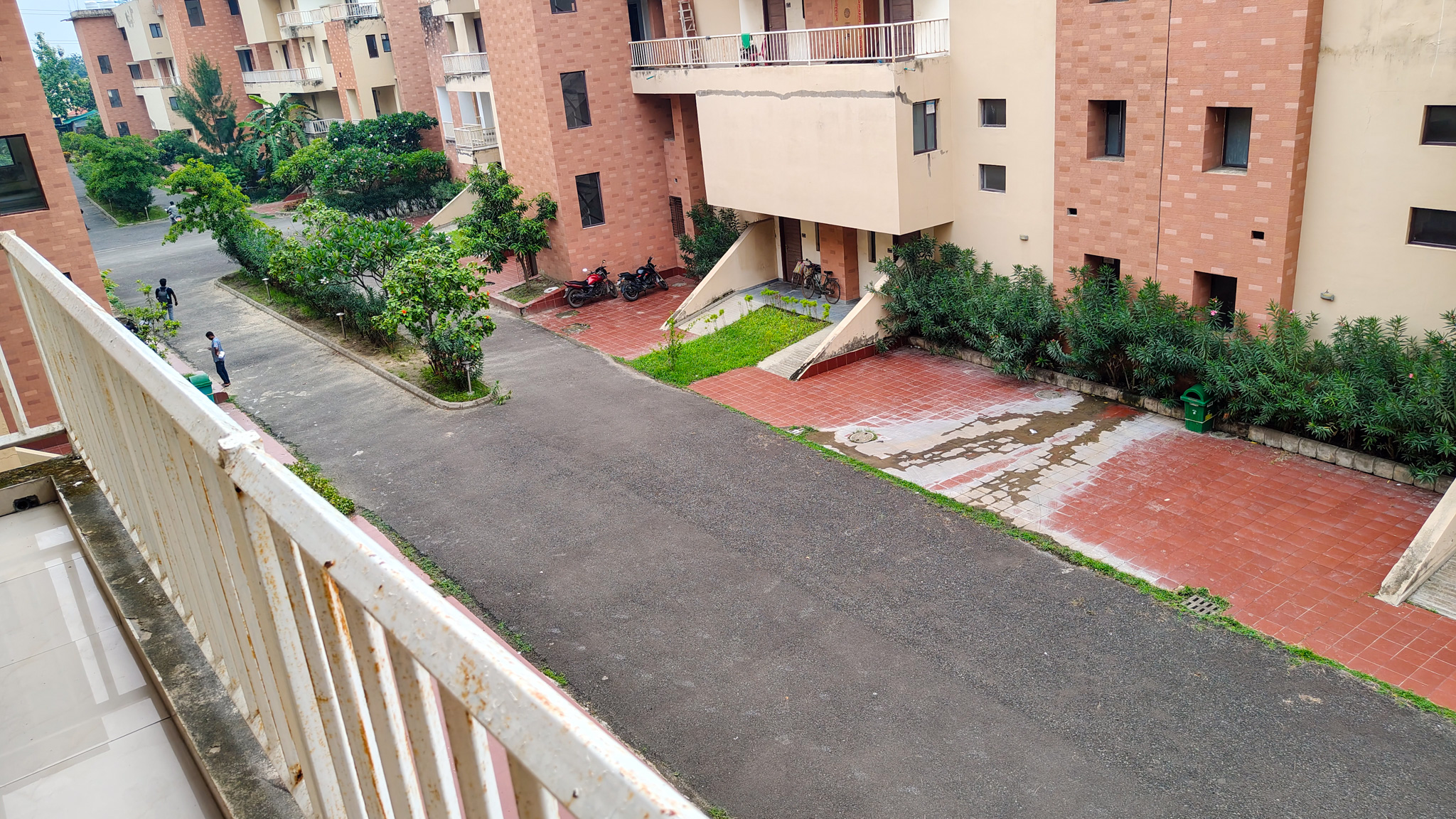 2046 square feet Flat for sale in Chandapur Champagachhi — photo 3