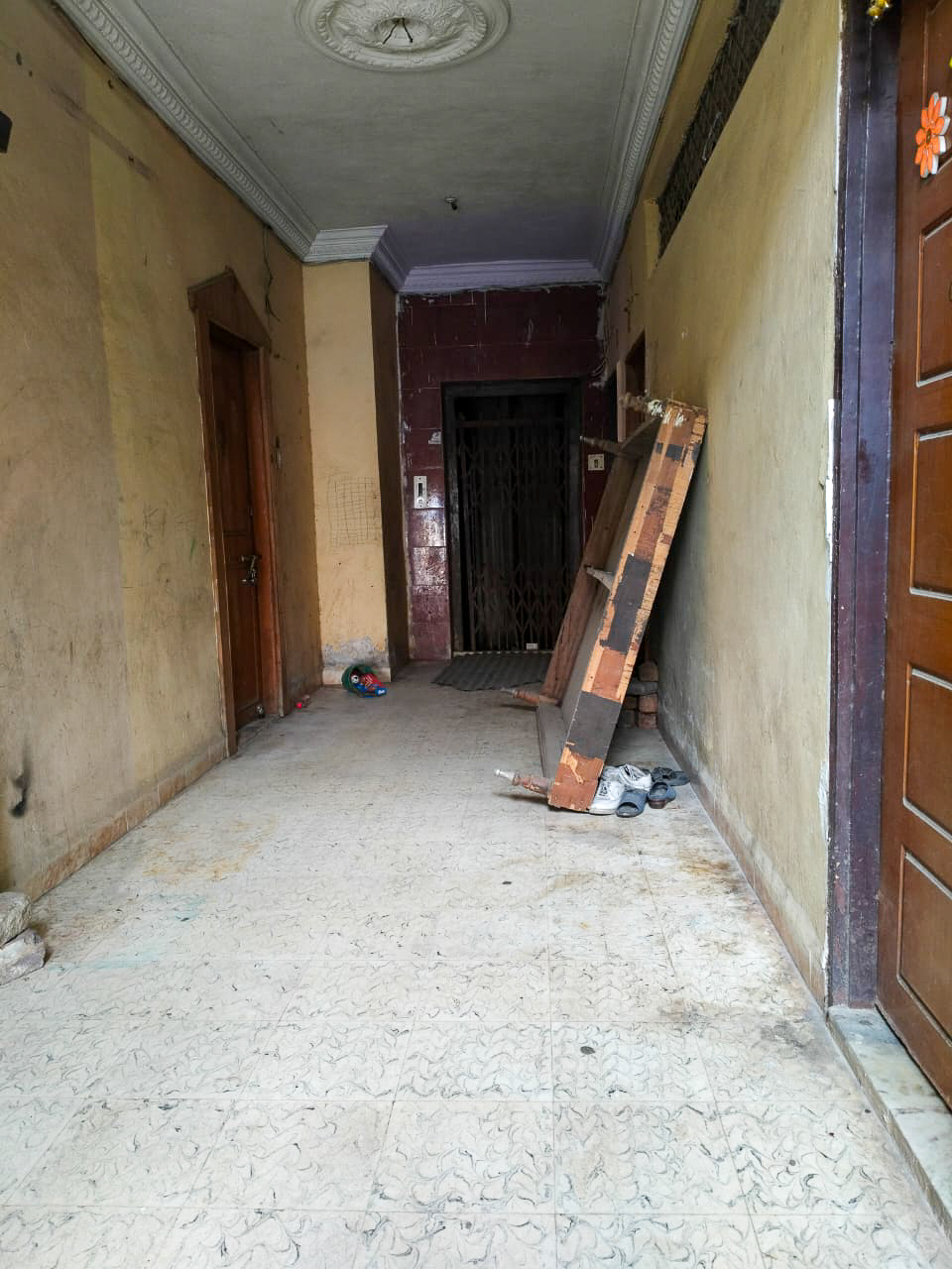 Flat for sale in Khatiwala Tank Indore — photo 2