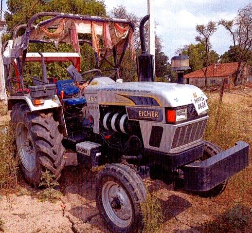 TRACTOR for sale in REWA Baikunthpur — photo 1