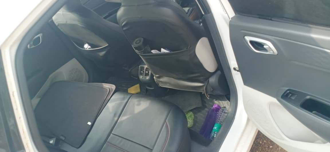 Vehicle Hyundai Aura CNG for sale in Kota Kota — photo 1