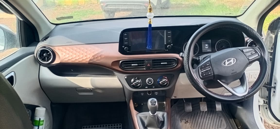 Vehicle Hyundai Aura CNG for sale in Kota Kota — photo 3