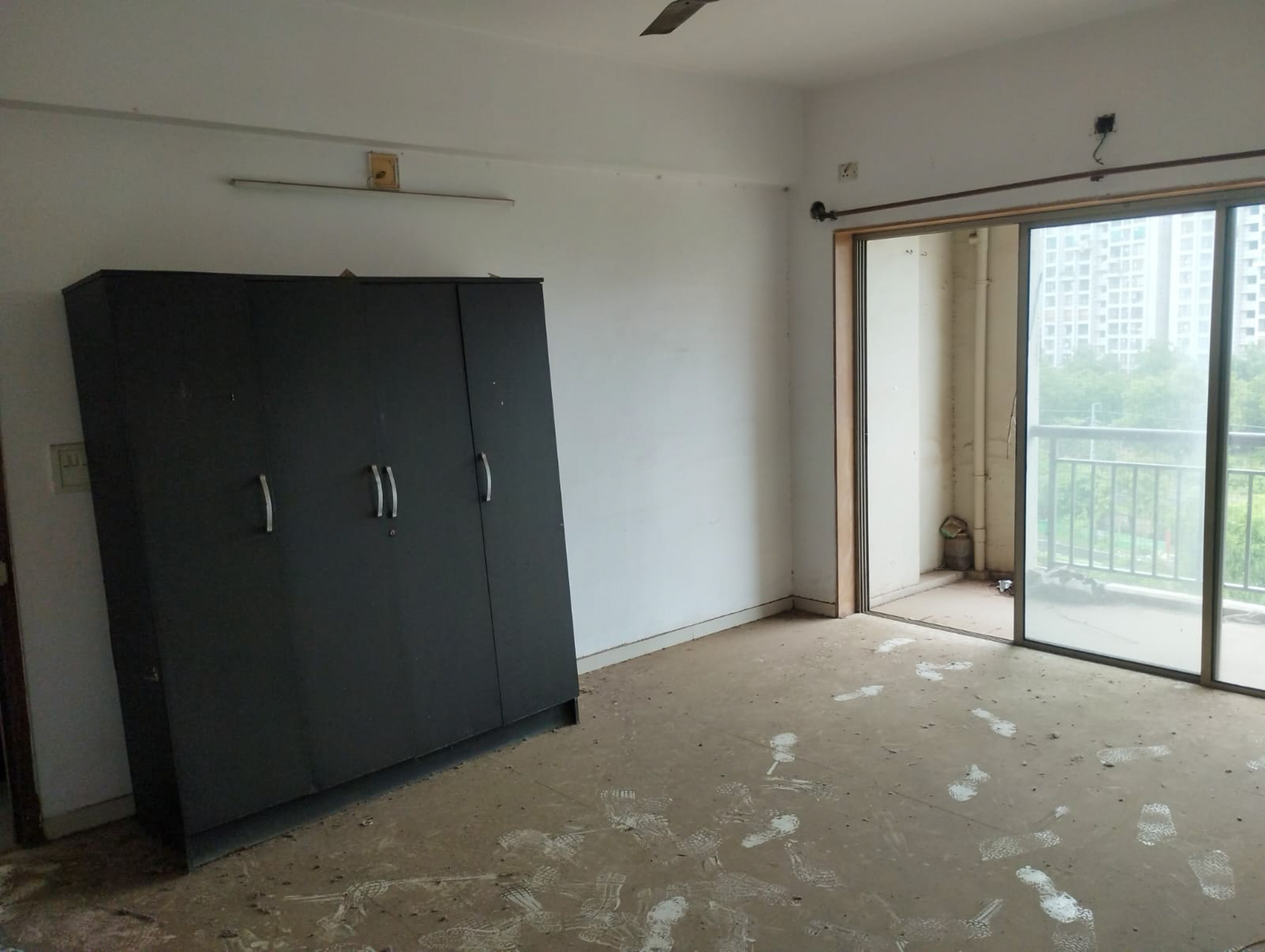 3 BHK Flat for sale in Orchid Woods, Makarba Ahmedabad — photo 3