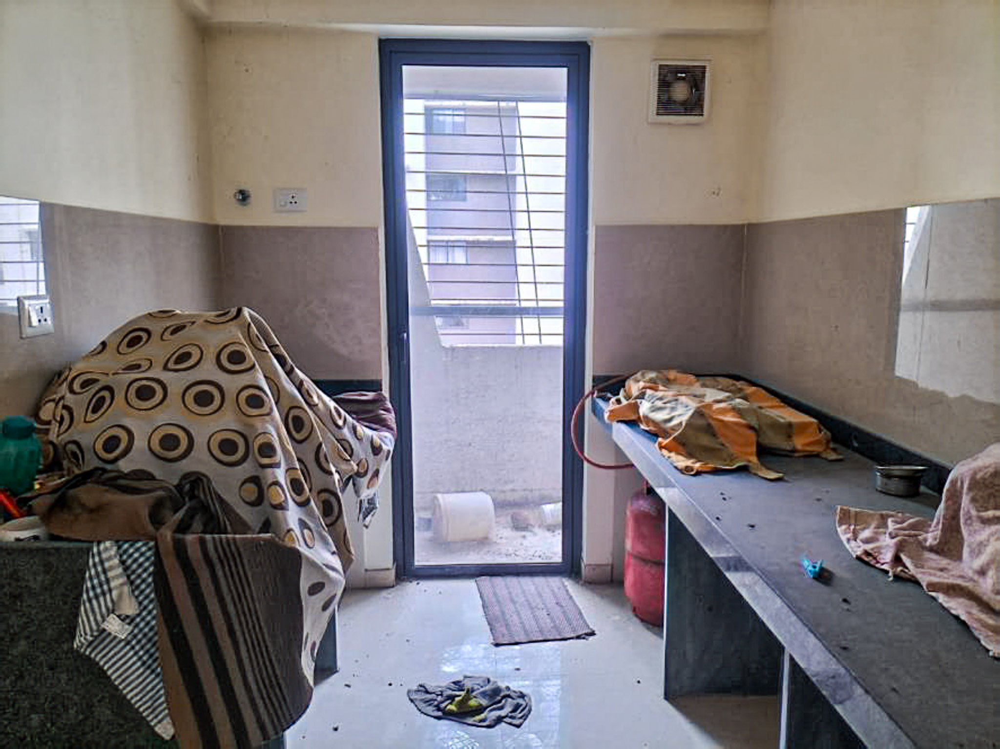 2 BHK Flat for sale in LODHA PALAVA, KALYAN Kalyan — photo 6