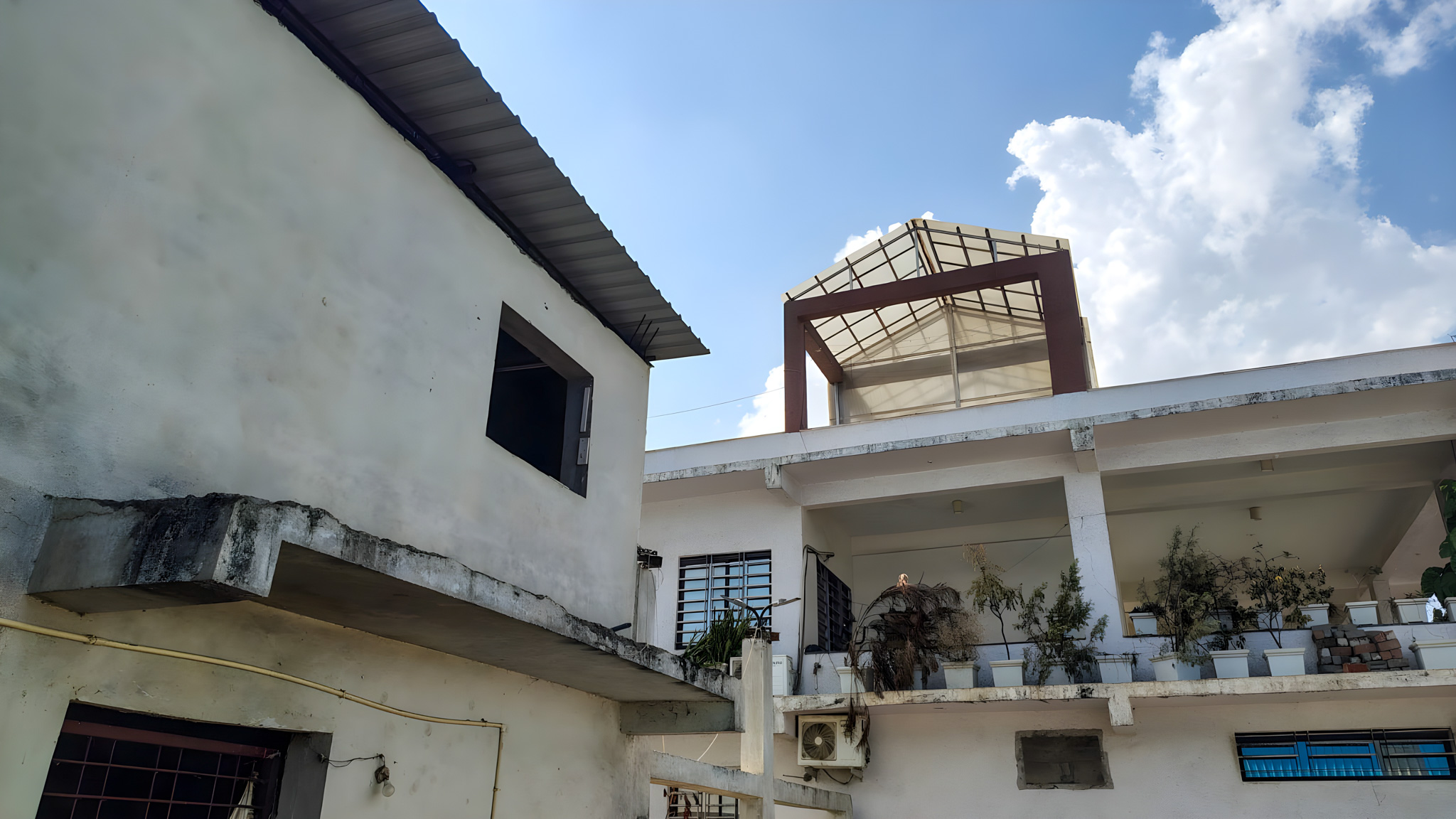 Industrial Plot with Factory Building for sale in Bhopal — photo 1