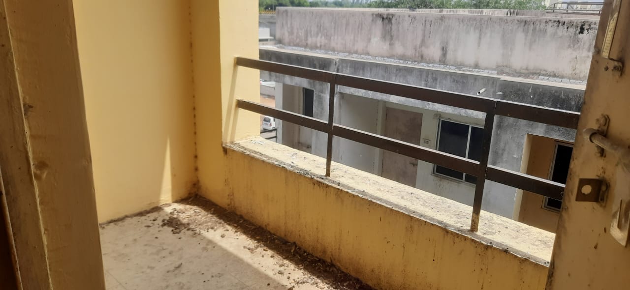 Flat for sale in Kathlal — photo 1