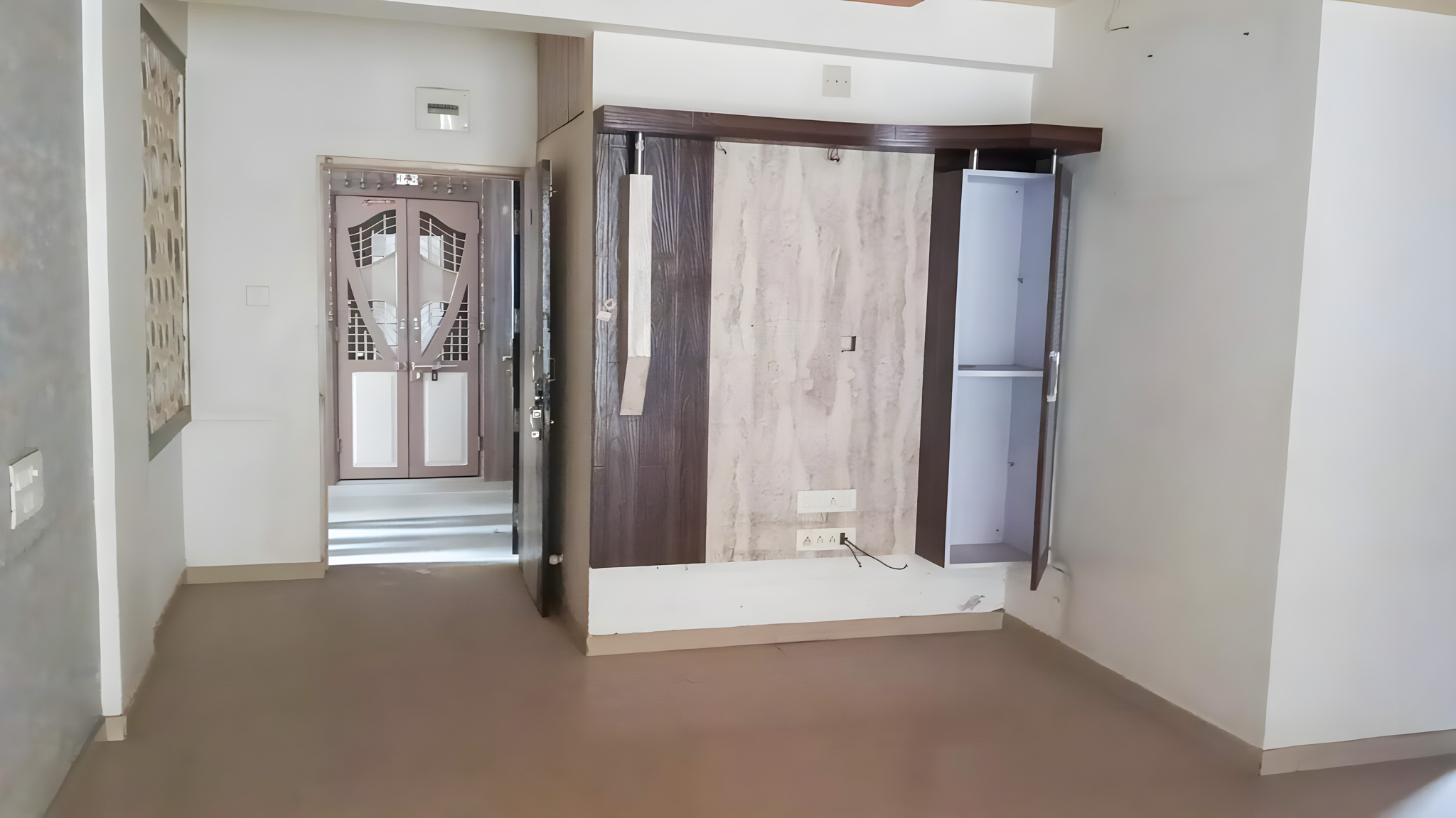 200 square yard Flat for sale in Ahmedabad — photo 4