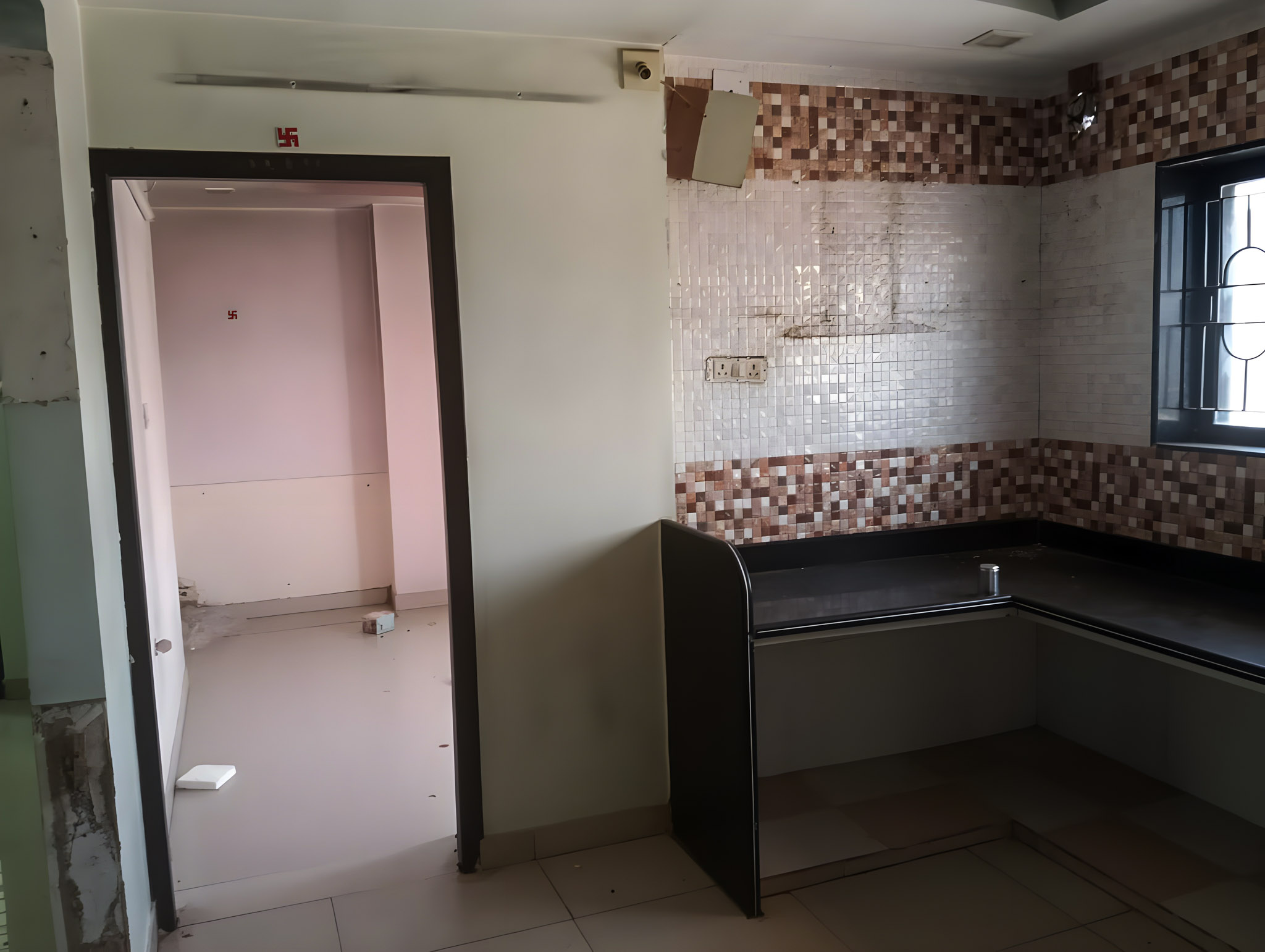1675 square feet Flat for sale in Vadodara — photo 15