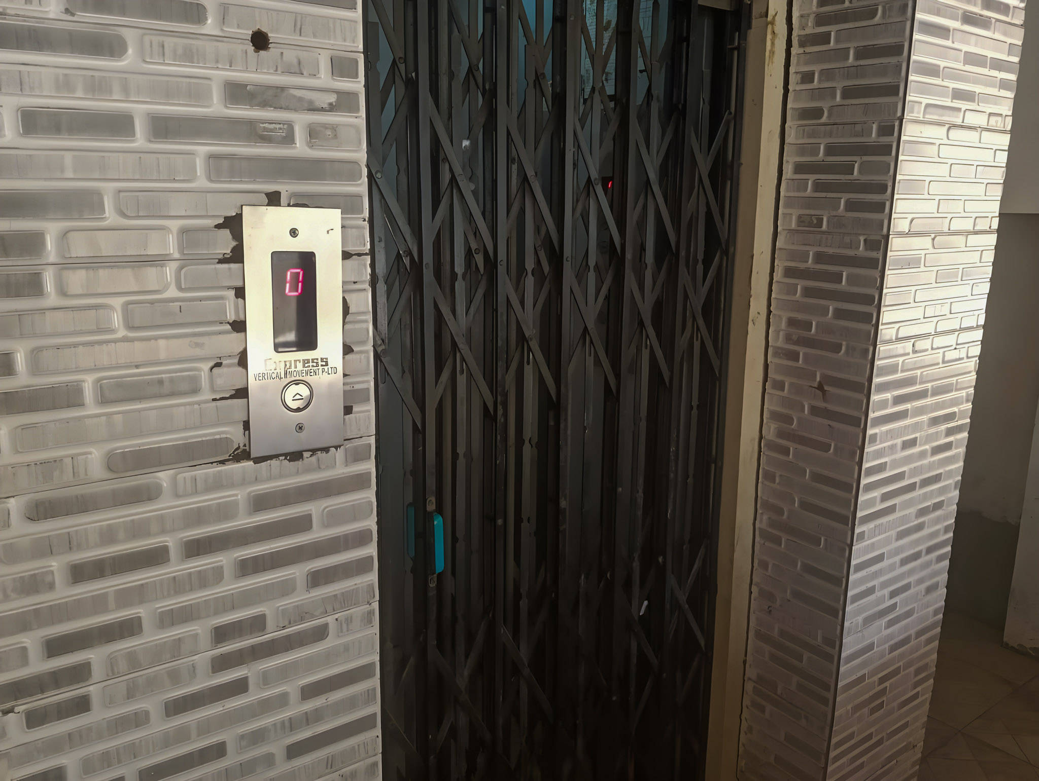 1675 square feet Flat for sale in Vadodara — photo 22
