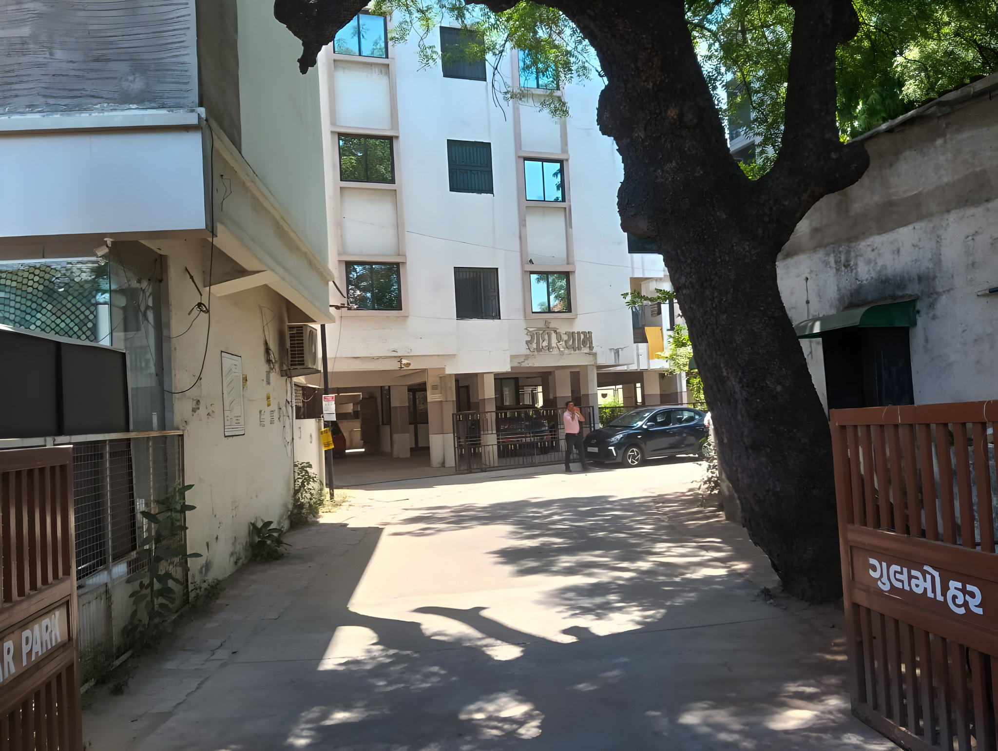 1675 square feet Flat for sale in Vadodara — photo 25