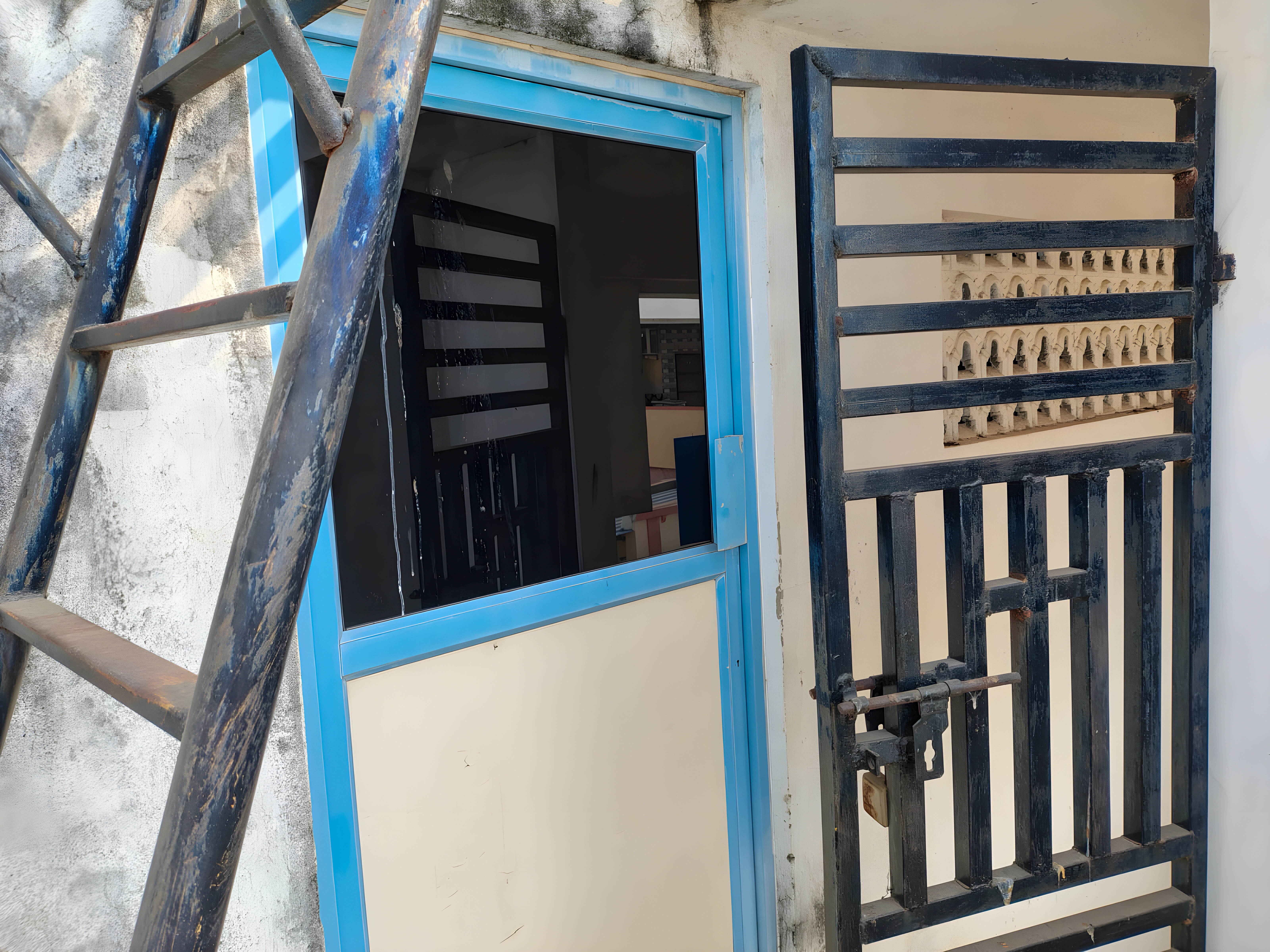 3 BHK Individual House for sale in RCC BUILDING, YANAMALAKUDURU Vijayawada — photo 6