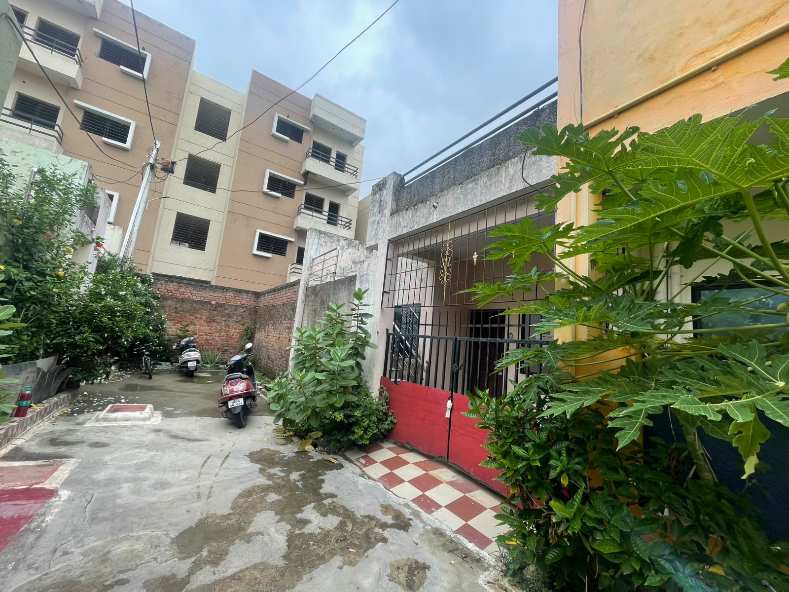 720 square feet Individual House for sale in STARCITY FACE 2 COLONY Jabalpur — photo 2