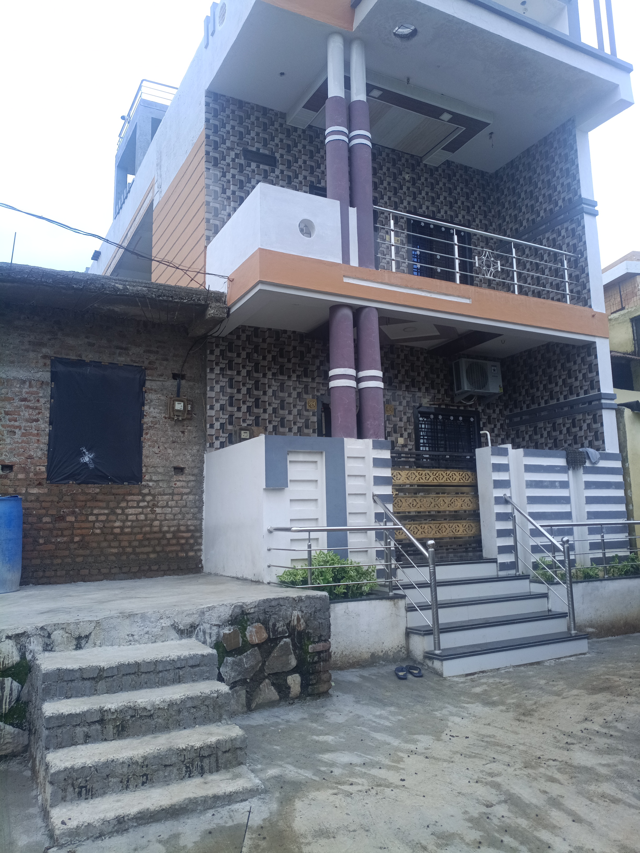 1287 square feet Individual House for sale in Khamgaon — photo 2