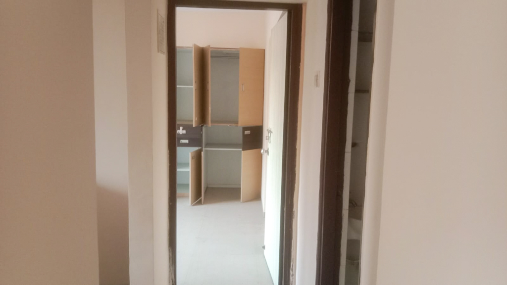 1 BHK Flat for sale in Unnati Green, Kasarvadavali Thane — photo 13