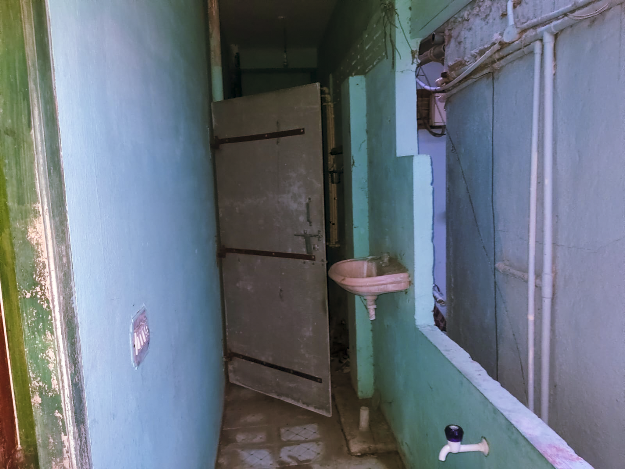 148 square feet Individual House for sale in not applicable, RESIDENTIAL Eluru — photo 16