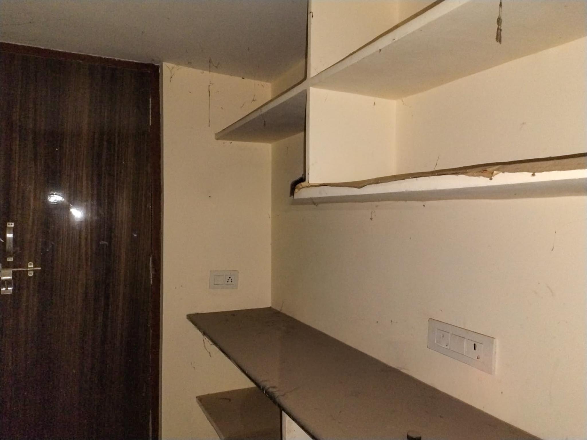 749 square feet Flat for sale in RAJYA LAKSHMI RESIDENCY, TADIGADAPA KRISHNA DISTRICT Vijayawada — photo 6