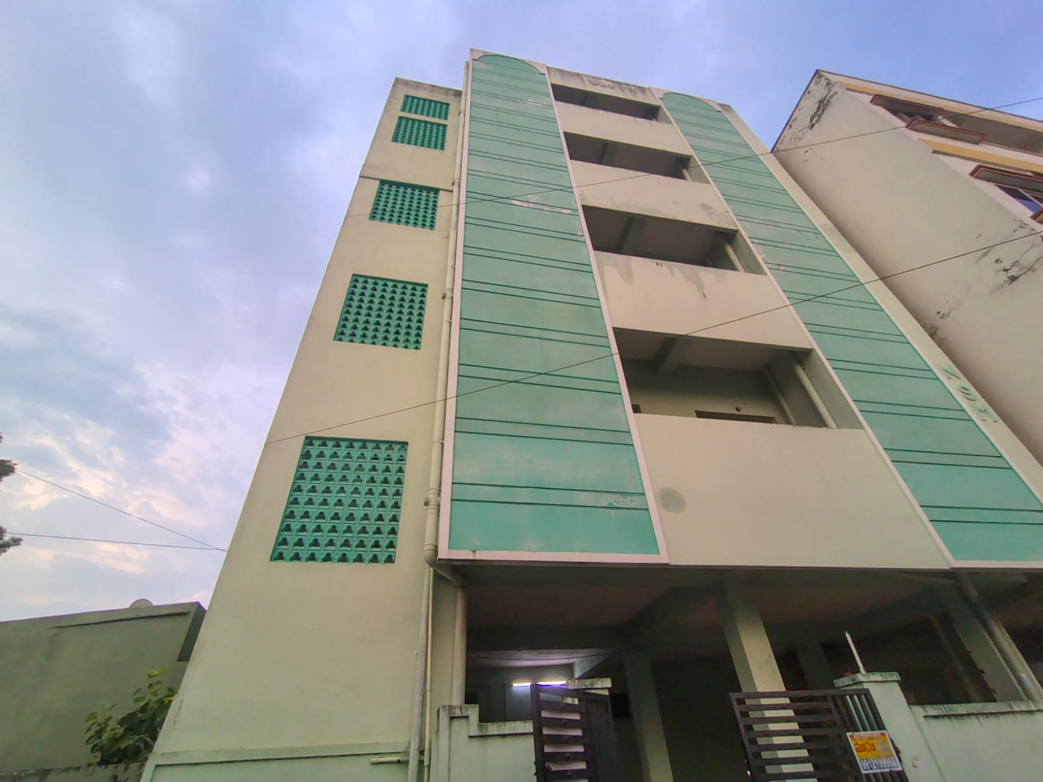 749 square feet Flat for sale in RAJYA LAKSHMI RESIDENCY, TADIGADAPA KRISHNA DISTRICT Vijayawada — photo 15