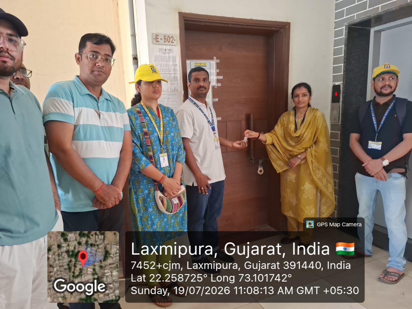 52.93 square meter Flat for sale in E-502, TOWER E, FIFTH FLOOR, AARYA ELEGANCE, CANAL ROAD BIL, BEHIND SHAGUN PARTY PLOT, BIL VADODARA Vadodara — photo 1