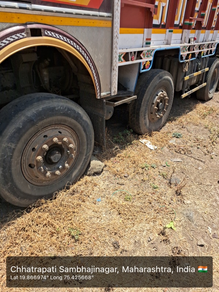 COMMERCIAL VEHICLE for sale in Chitegaon — photo 7